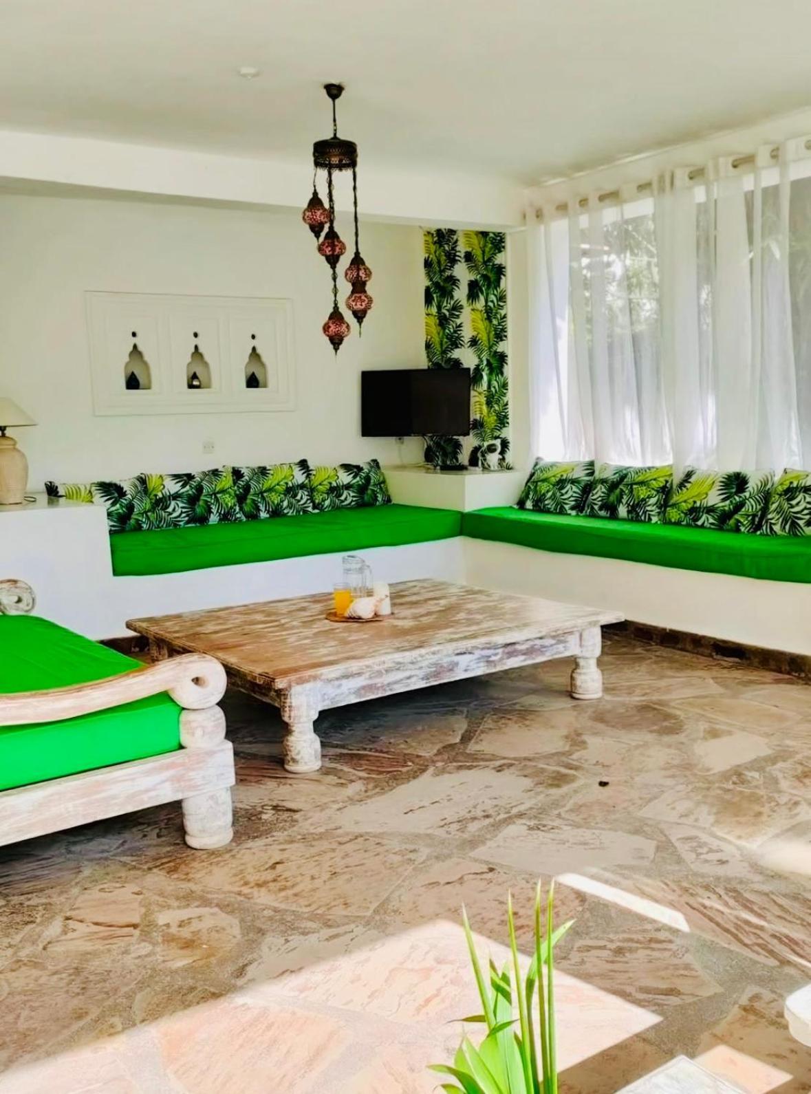 White Nyumba Malindi Apartment ภายนอก รูปภาพ